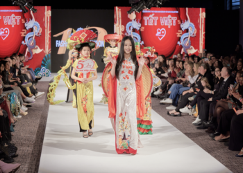 Anna Hoàng mang Tết Việt đến Tuần lễ thời trang London- Ảnh 14.