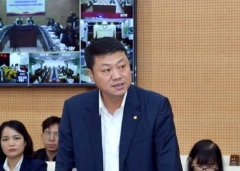 Ngân hàng bán vàng trực tiếp tới người dân như thế nào?- Ảnh 1.