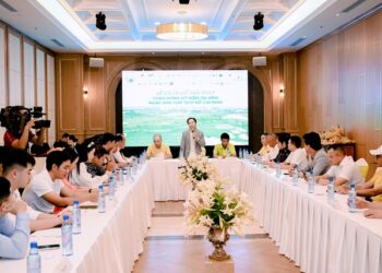 Câu lạc bộ Golf Doanh nhân Nghệ Tĩnh tổ chức giải kỷ niệm ngày sinh Hồ Chủ tịch- Ảnh 1.