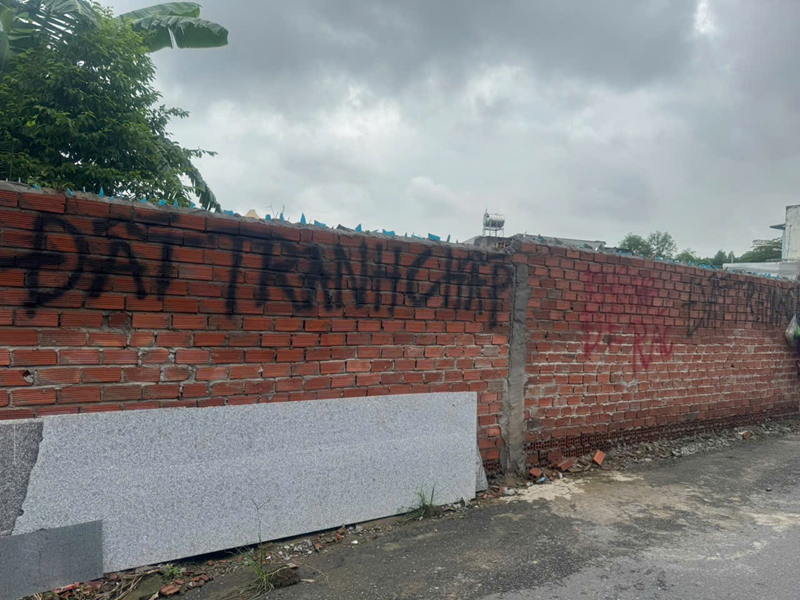 Hàng chục hộ dân ở Đồng Nai “điêu đứng” vì nghi bị bán trùng đất