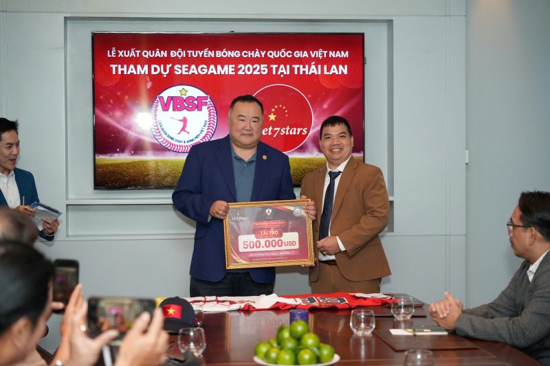 Liên đoàn Bóng chày và Bóng mềm Việt Nam nhận gói tài trợ khủng