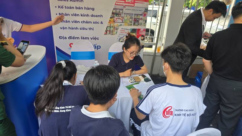 Trải nghiệm công nghệ tại Ngày hội tuyển dụng – việc làm 2026